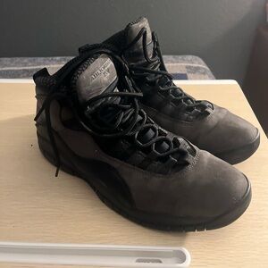 Jordan Men's Dark Gray Sneakers